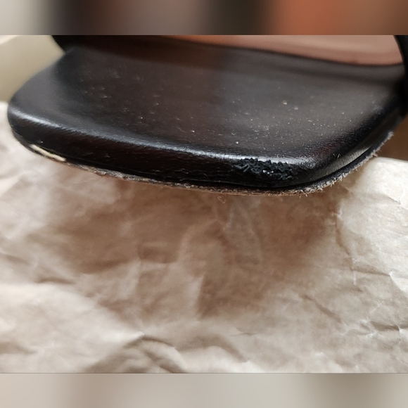 Gucci Black Leather Slide Sandals - Picture 4 of 10